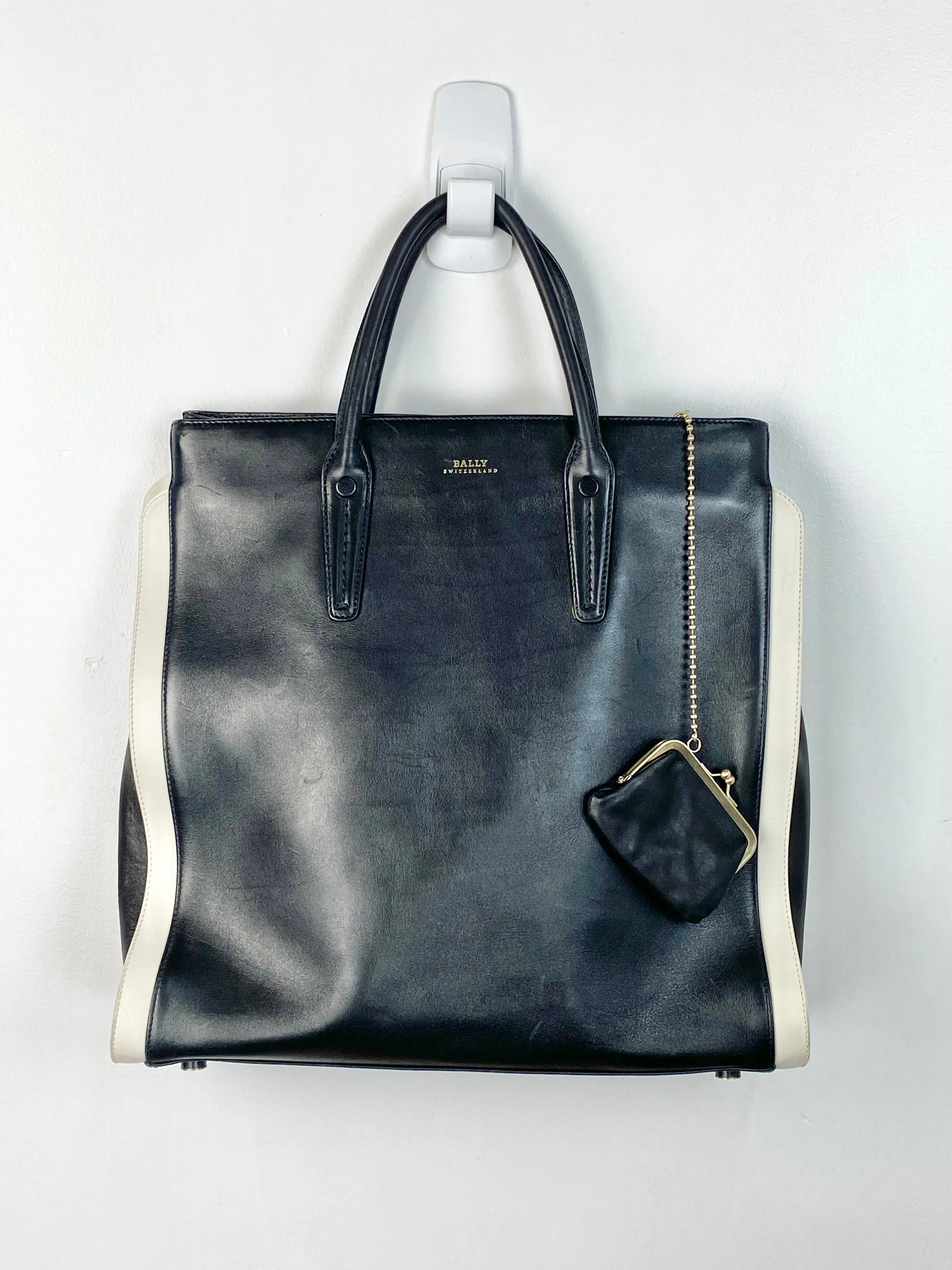 Bally Large Monochromatic Leather Tote Bag
