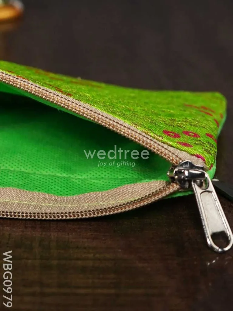 Raw Silk Purse - WBG0979