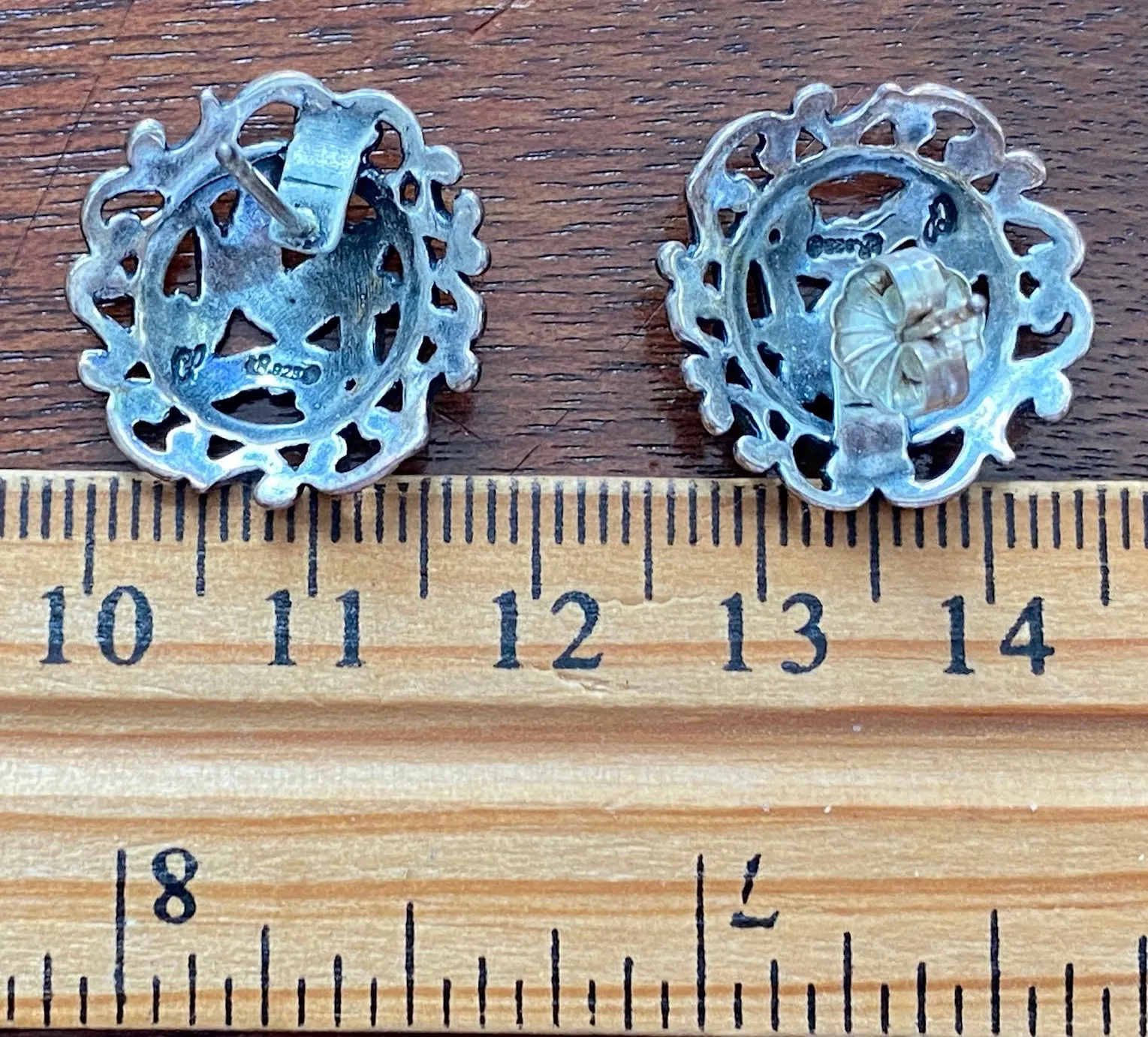 Relios by Carolyn Pollack Sterling Silver 925 Domed Filigree Pierced Earrings