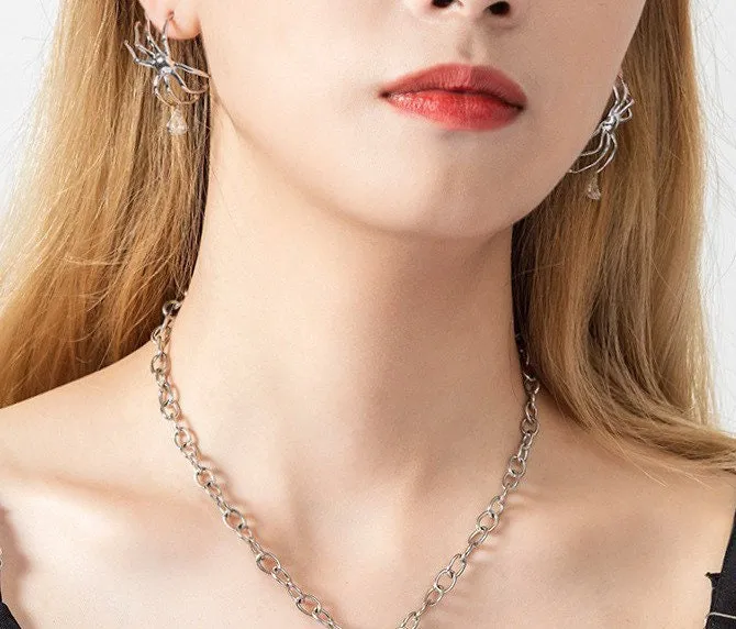 Spider earrings | Pear shape diamond | Odds