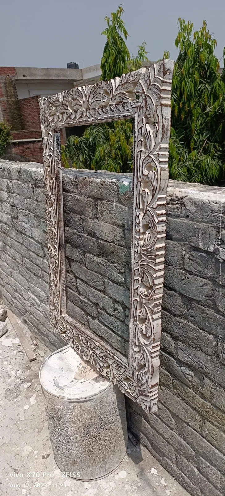 THE SARA ENTERPRISES Wooden Wall Mirror Size 90 x 60 Colour Antique White Brown encoitry Wooden Hand Carved Decorative Hanging Rectangular Wall Mount Mirror Fram only Without Mirror